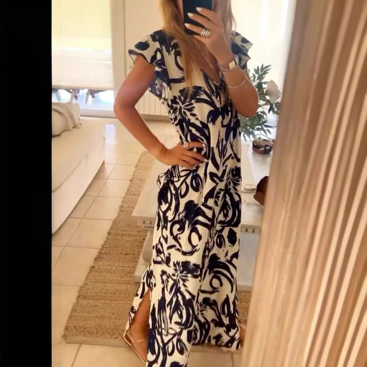 Damen Maxikleid mit voluminösen Ärmeln und elegantem V-Ausschnitt