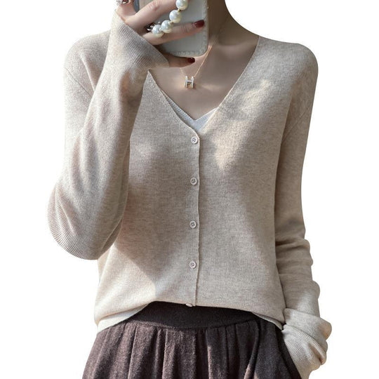 Damen Leichter V‑Ausschnitt‑Cardigan mit kastiger Silhouette und Kaschmir‑Optik Shop Nory