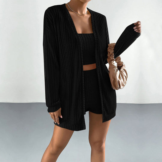 Damen gerippter Lounge-Zweiteiler mit offenem Longcardigan, tailliertem Bustier-Top und High‑Waist-Shorts Shop Nory