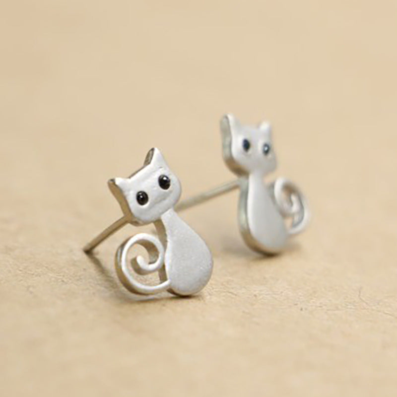 Damen Ohrringe mit verspieltem Katzenmotiv und funkelnden Zirkonia Shop Nory