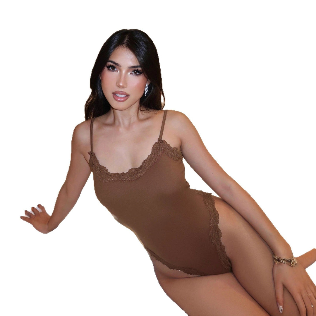 Damen eleganter Bodysuit mit Spitzenakzenten und verstellbaren Trägern