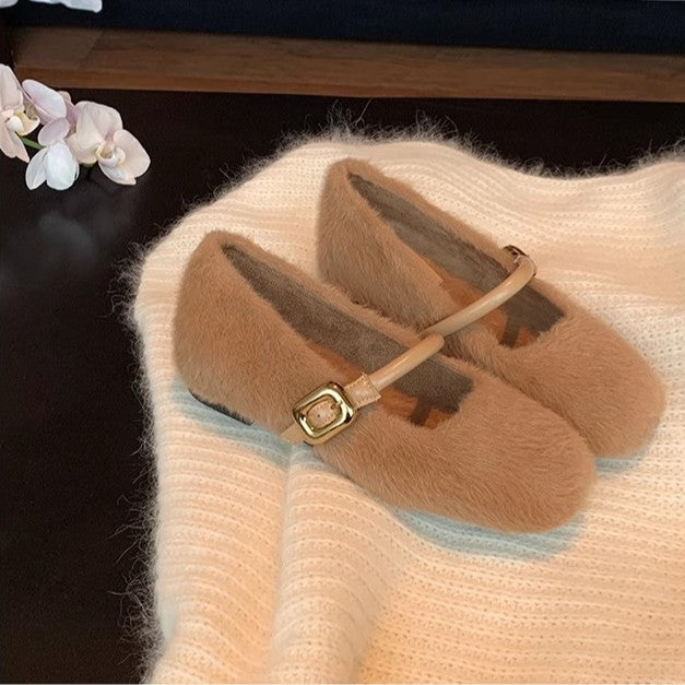 Damen Kuschelige Faux‑Fur Mary‑Jane‑Slipper mit gepolstertem Komfortfußbett und goldener Schnallenapplikation Shop Nory