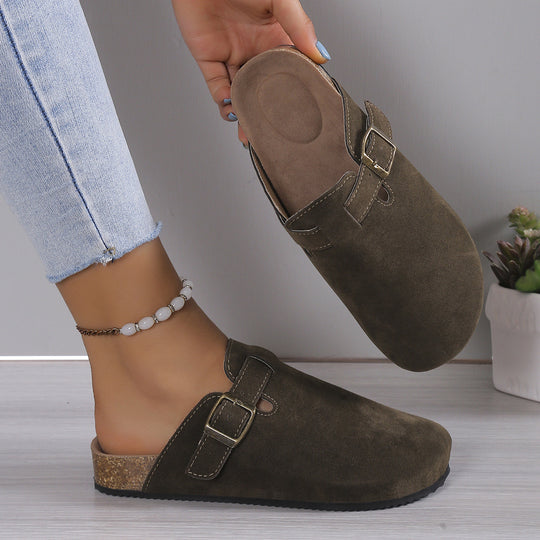 Damen Geschlossene Veloursleder-Mules mit verstellbarem Schnallenriemen und ergonomischer Komfortsohle Shop Nory