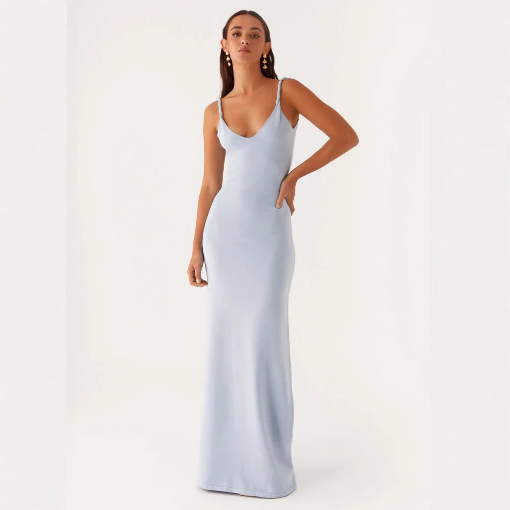 Damen Elegantes Maxirockkleid mit tiefem V-Ausschnitt und feinen Trägern