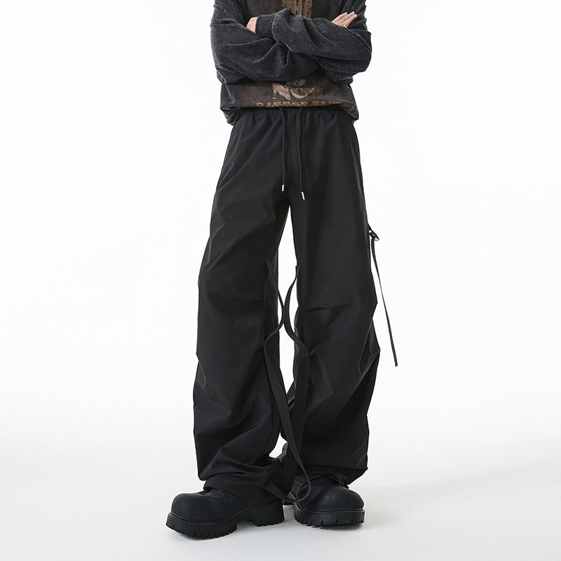 Damen Weite Tech-Cargo-Hose mit Tunnelzugbund, Beinriemen und wasserabweisender Nylon‑Optik Shop Nory