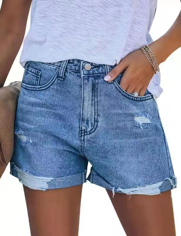 Damen Denim-Shorts im modischen Destroyed-Look mit lässigem Schnitt