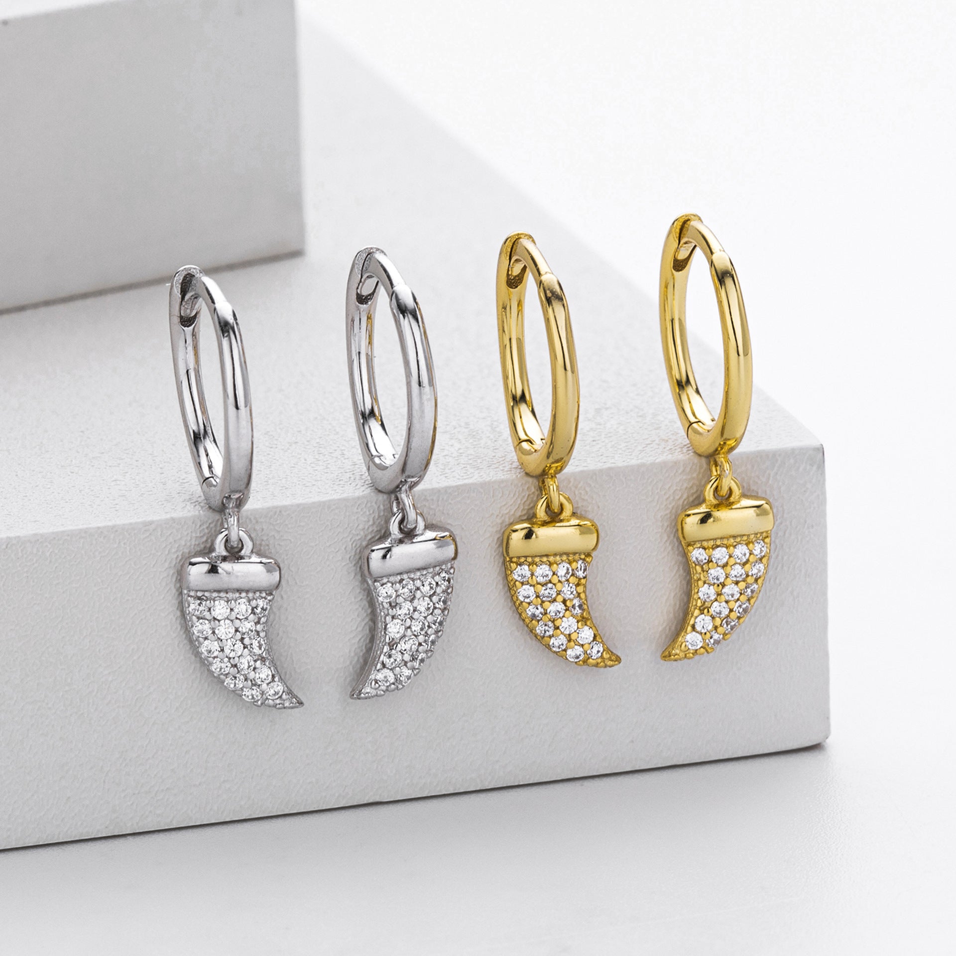Damen Ohrringe mit exklusivem Design Shop Nory