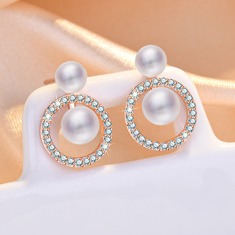 Damen-Ohrstecker mit eleganten Perlen und funkelnden Zirkonia Shop Nory