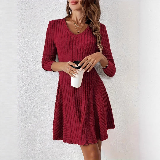 Damen Figurbetontes Rippenstrick-Minikleid mit V-Ausschnitt und ausgestelltem Stufenrock Shop Nory