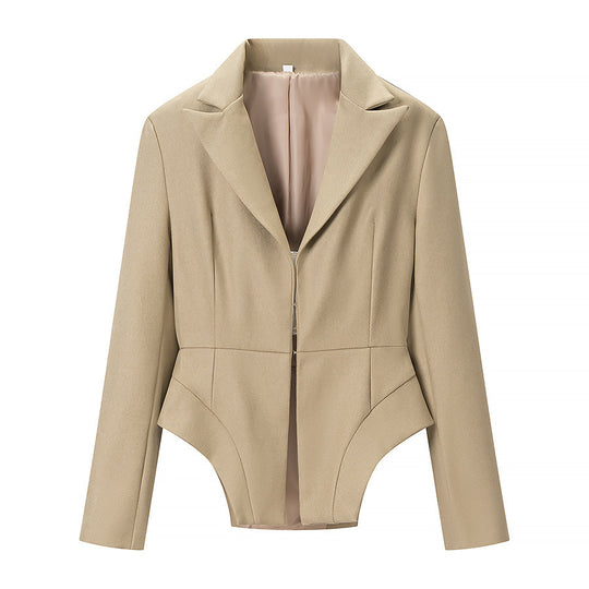 Damen taillierter Kurzblazer mit geschwungener Hüft-Contour und Reißverschluss Shop Nory