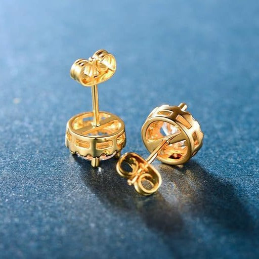 Zierliches Ohrstecker-Set mit Funkelnden Zirkonia In Krappenfassung