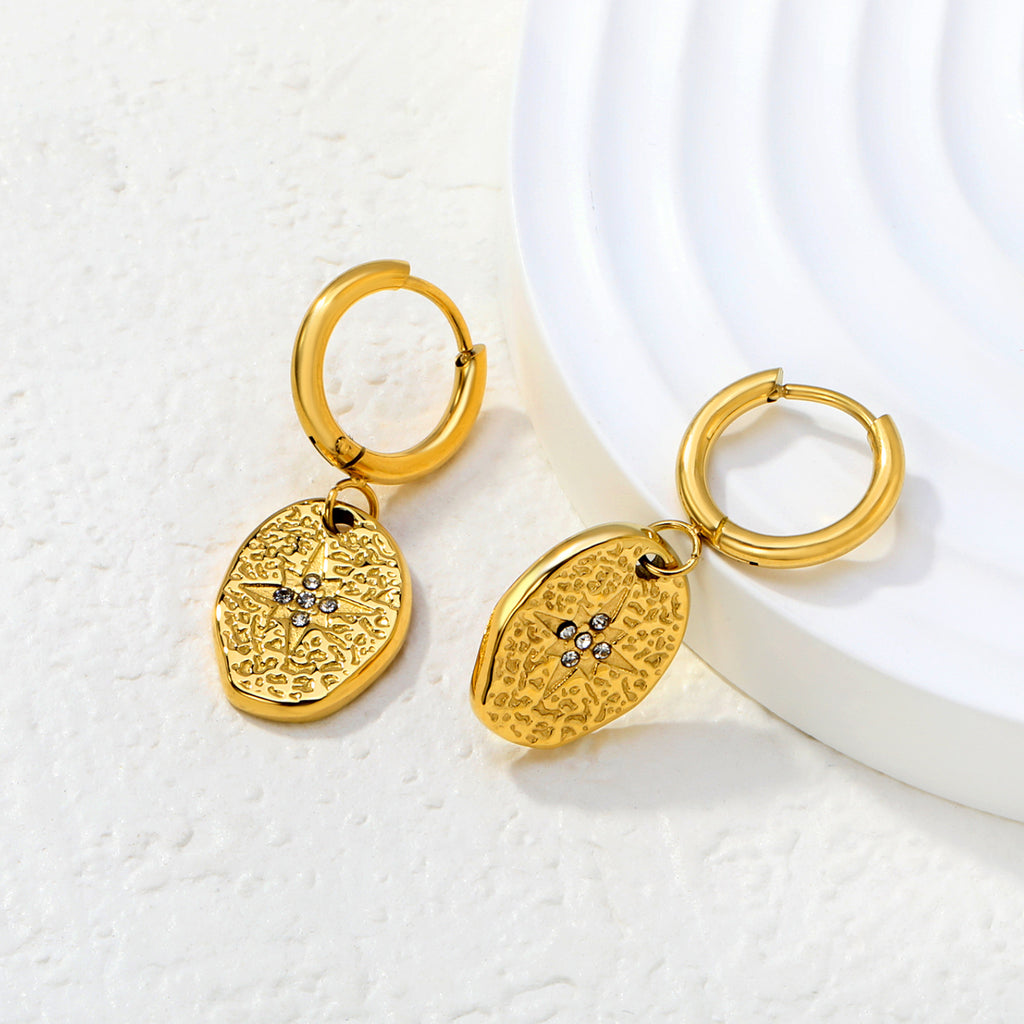 Damen Hängende Ohrringe mit kunstvollem Sternenmuster und goldplattierter Oberfläche Shop Nory