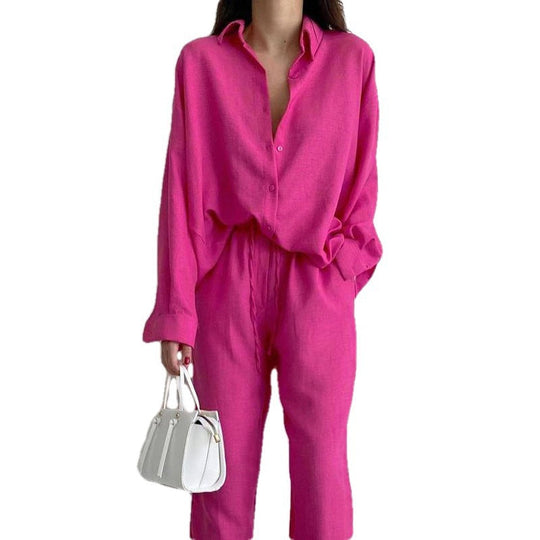 Damen lässiges Leinen Ensemble mit elegantem Hemd und weiter Hose