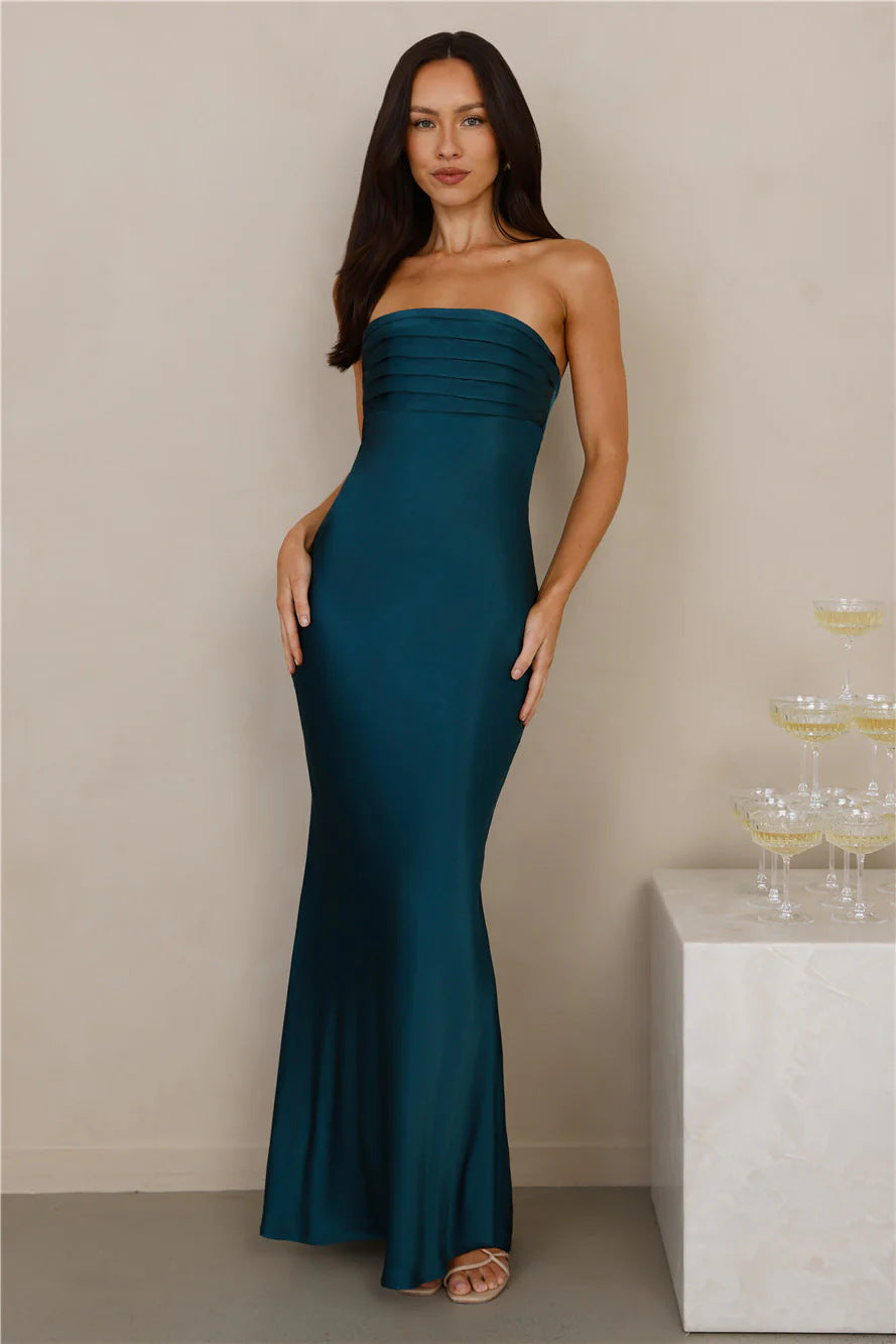 Damen Elegantes trägerloses Maxikleid mit schimmerndem Satin und figurbetontem Schnitt