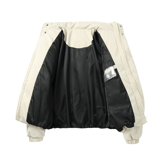 Damen Wattierter Boxy-Bomber mit hochschließendem Schnallenkragen und schrägen Reißverschlusstaschen Shop Nory