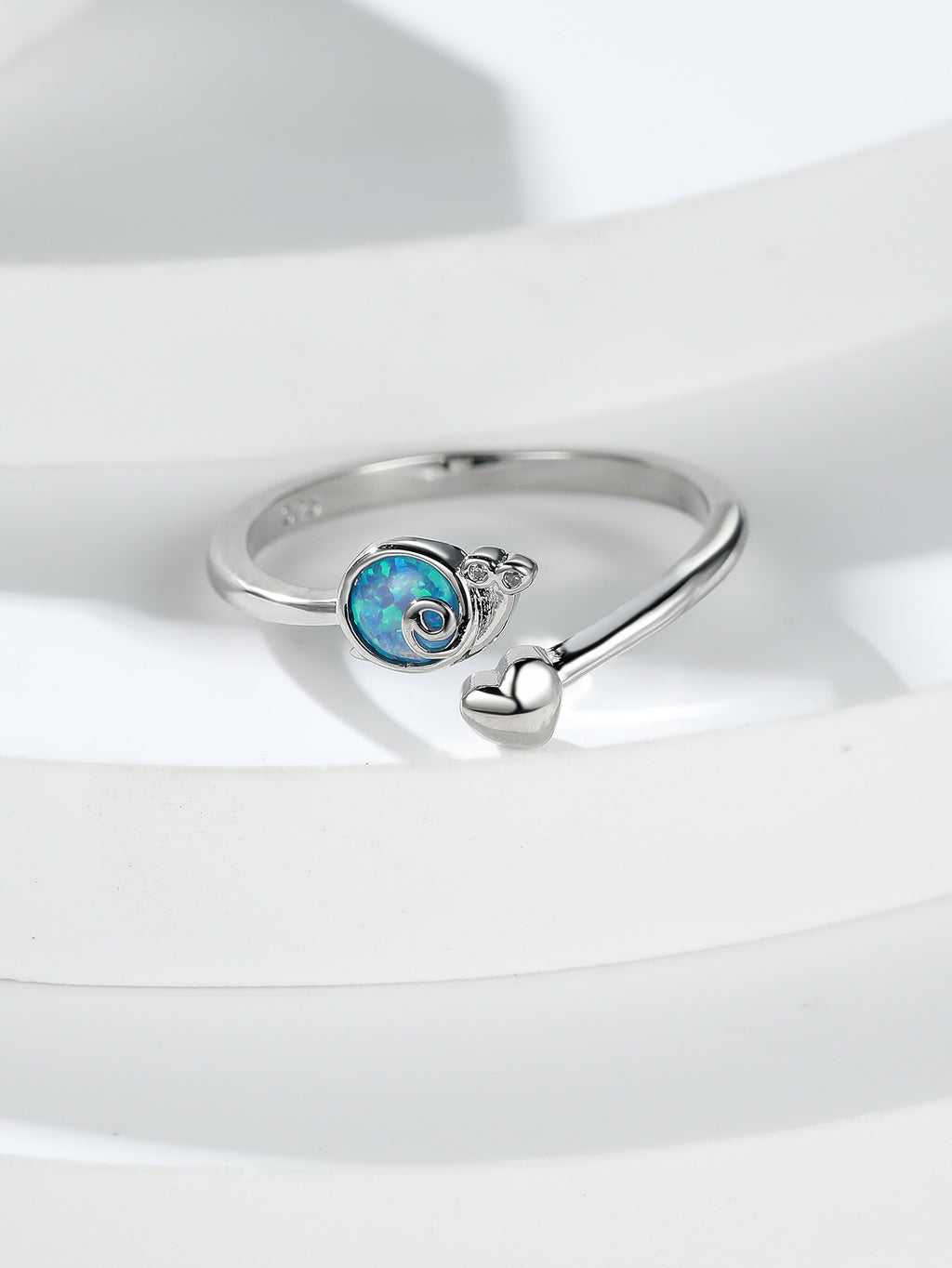 Damen Ring mit filigranem Design und schimmerndem Opal-Shop Nory