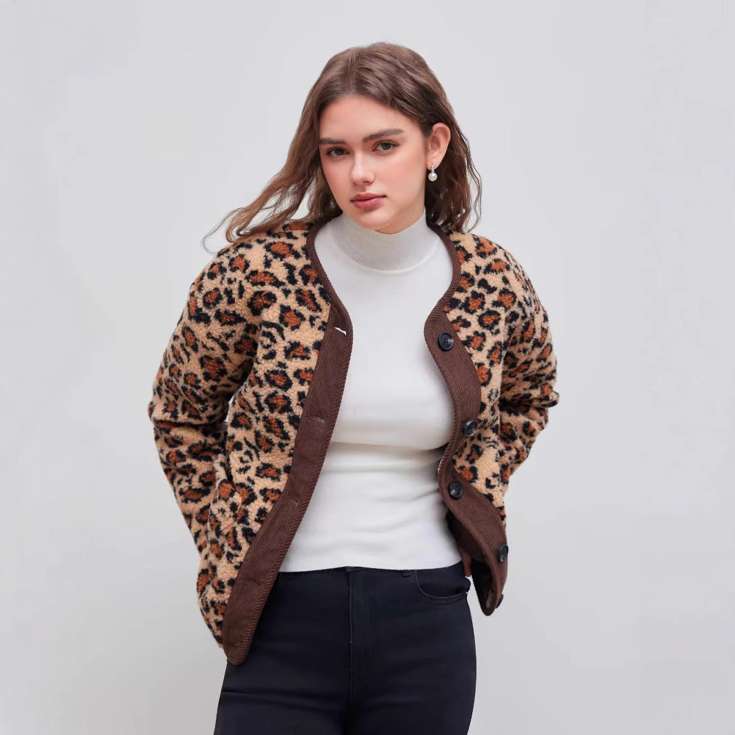 Damen Kurzjacke im Teddy‑Look mit Leopardenmuster und Knopfverschluss Shop Nory