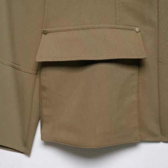 Damen Militärinspirierte Utility-Jacke mit Stehkragen und aufgesetzten Pattentaschen Shop Nory