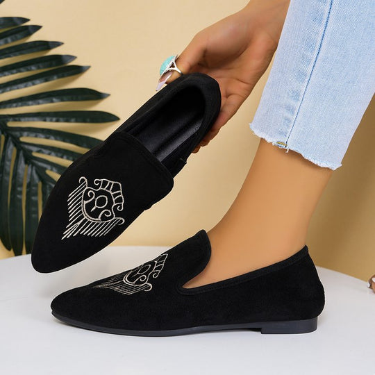 Damen Bestickte Velours-Loafer mit spitzer Zehenpartie und rutschfester Gummisohle Shop Nory