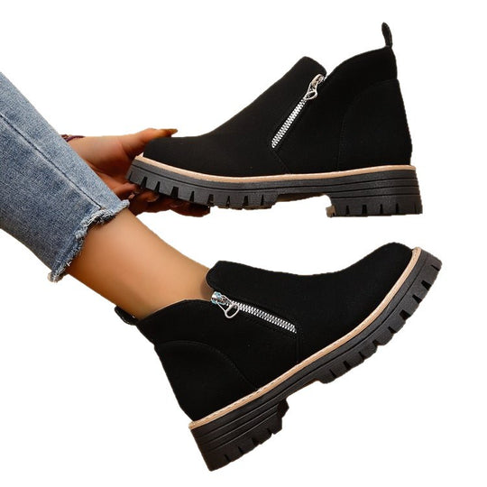 Damen Warme Chelsea-inspirierte Stiefelette mit seitlichem Reißverschluss und grober Profilsohle Shop Nory