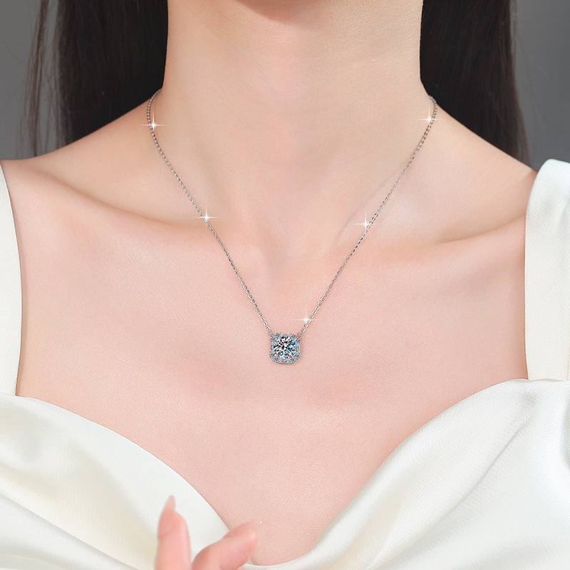 Damen Elegante Halskette mit strahlendem Zirkonia-Design Shop Nory