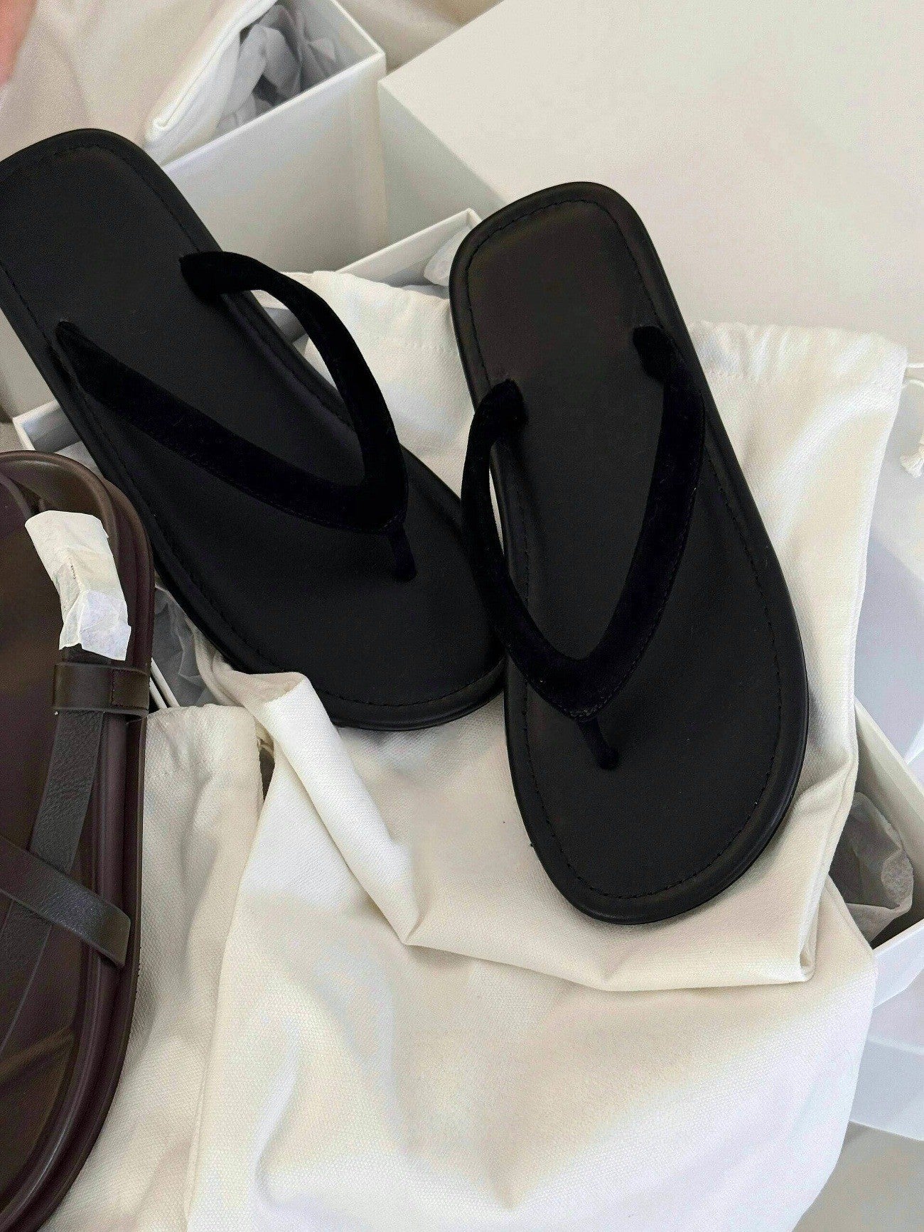 Damen Fußbett Flip-Flops mit rutschfester Sohle und anatomischer Passform