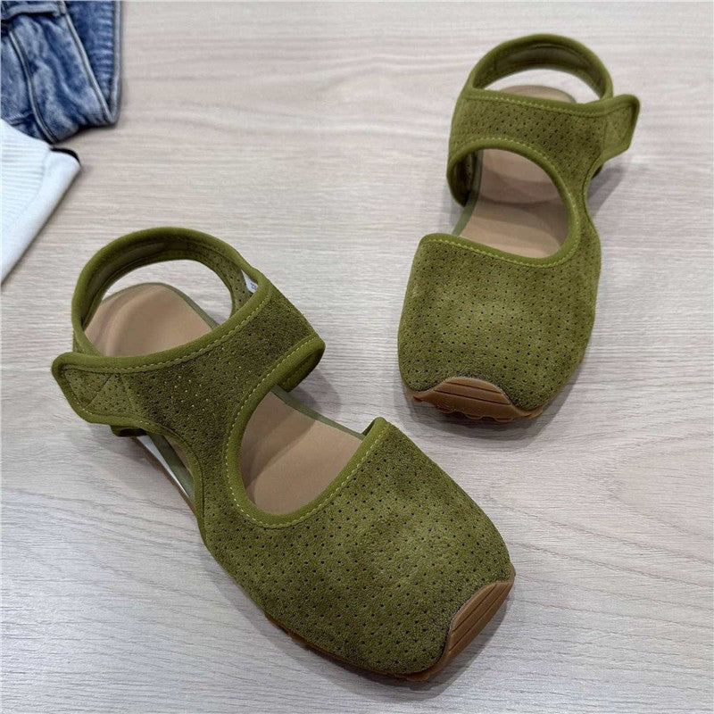 Damen Perforierte Wildleder-Sandalen mit geschlossener Zehenkappe, Klettverschluss und ergonomischer Profilsohle Shop Nory