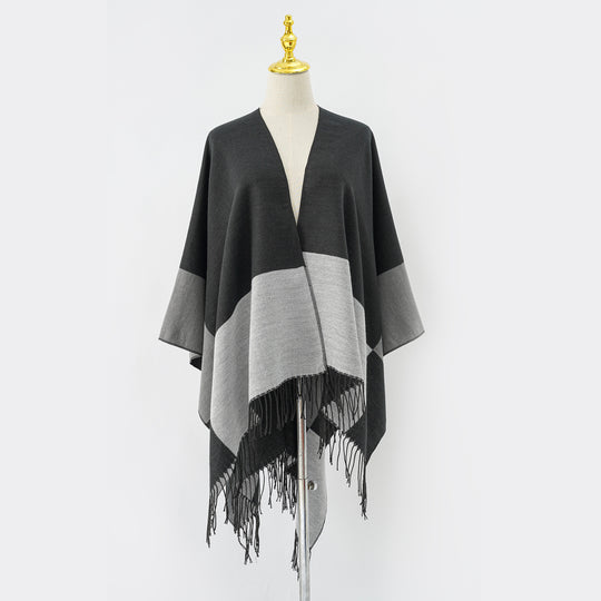 Damen Oversize-Ruana aus Wollmix mit Farbblock‑Design und Fransen Shop Nory