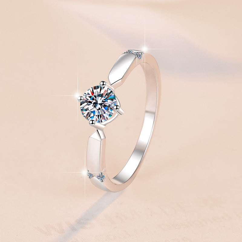 Damenring mit funkelndem Zirkonia in elegantem Design Shop Nory