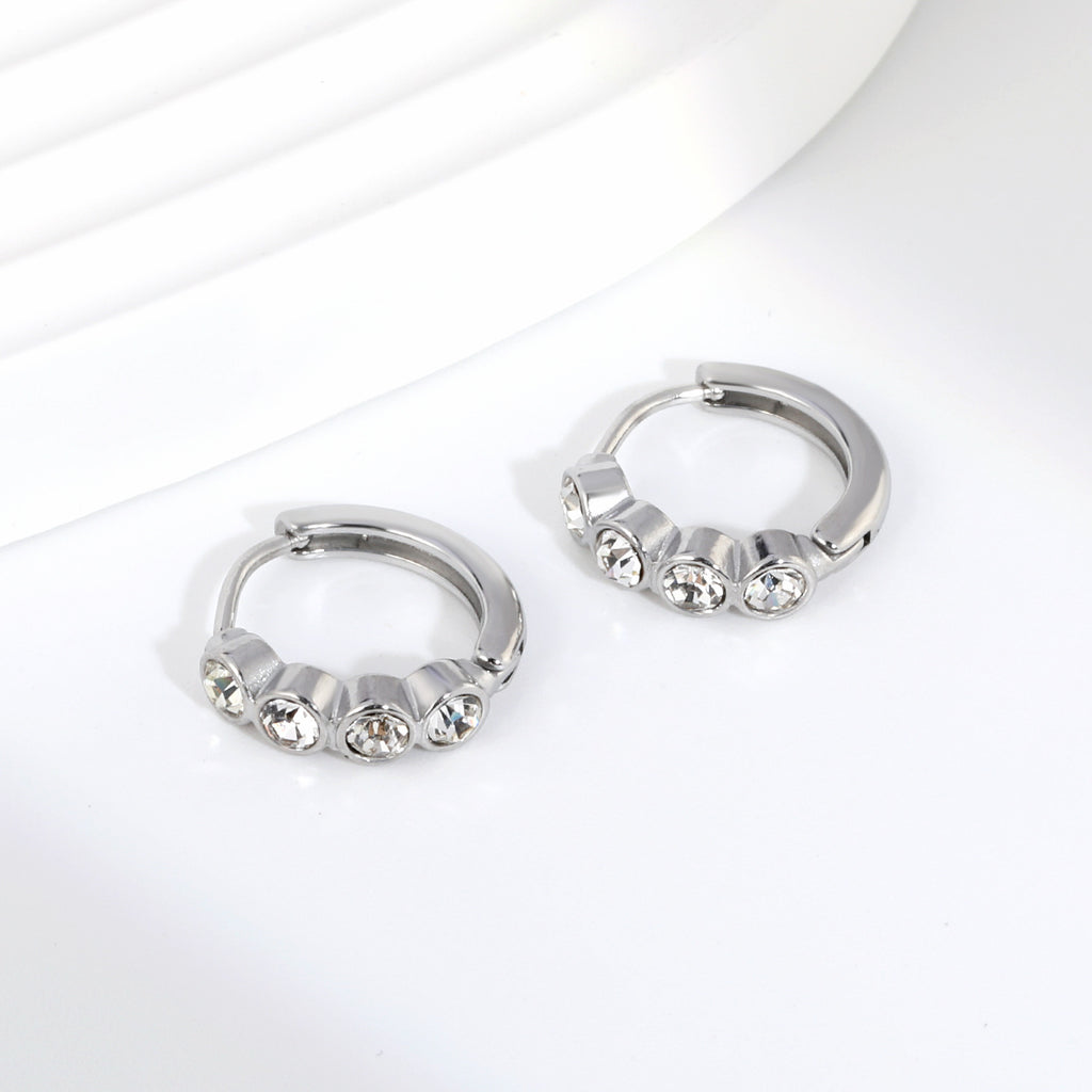 Damen Creolen mit funkelnden Zirkonia Shop Nory
