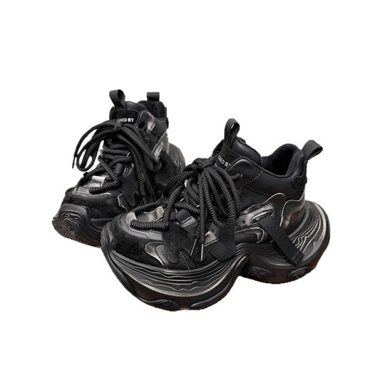 Damen Chunky Plateau-Sneaker mit mehrlagiger sculpted Sohle und Wildleder‑Mesh‑Details Shop Nory