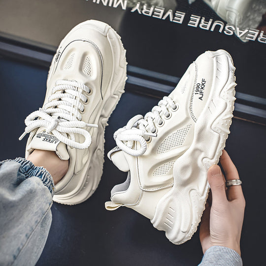 Damen klobige Plateausneaker mit perforiertem Obermaterial gepolstertem Knöchelkragen und griffiger Wellenlaufsohle Shop Nory