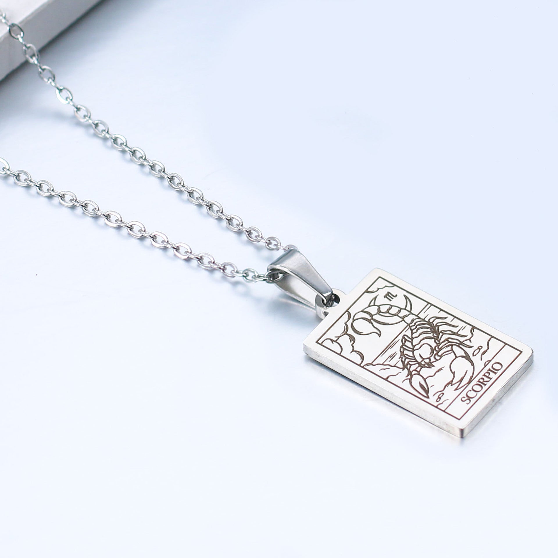 Unisex-Anhänger mit astrologischem Motiv Shop Nory