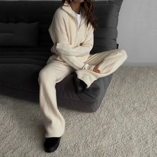 Damen geripptes Relax-Strick-Set mit halbem Reißverschluss und hochgeschnittener Leggings Shop Nory