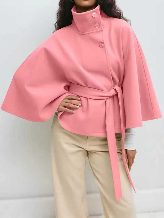 Damen Weit geschnittener Cape-Mantel mit hohem Stehkragen, Knopfleiste und Bindegürtel Shop Nory