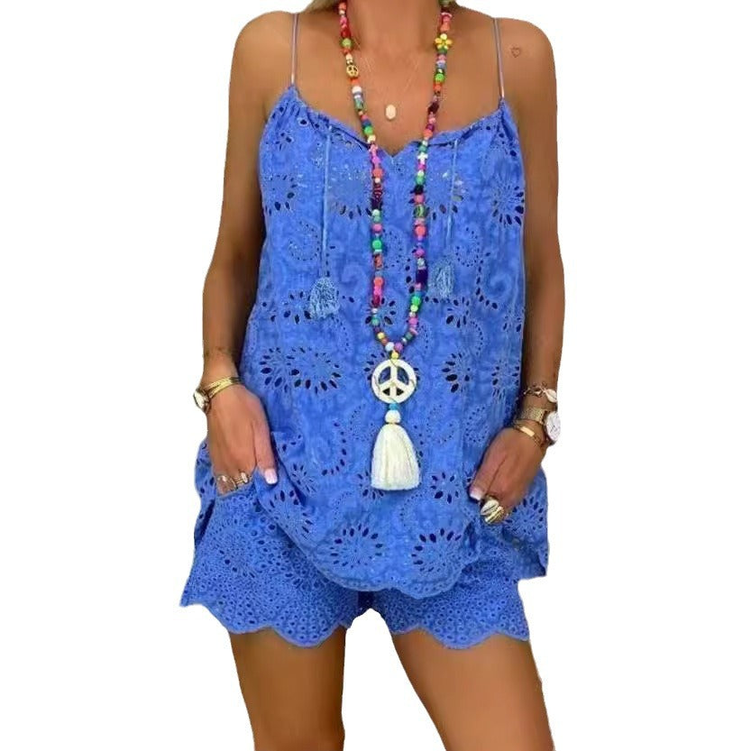 Damen luftiges Sommeroberteil mit Spitze und passenden Shorts