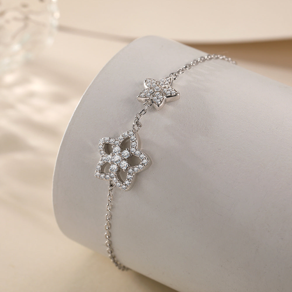 Damen feines Armband mit floralen Zirkonia-Akzenten Shop Nory