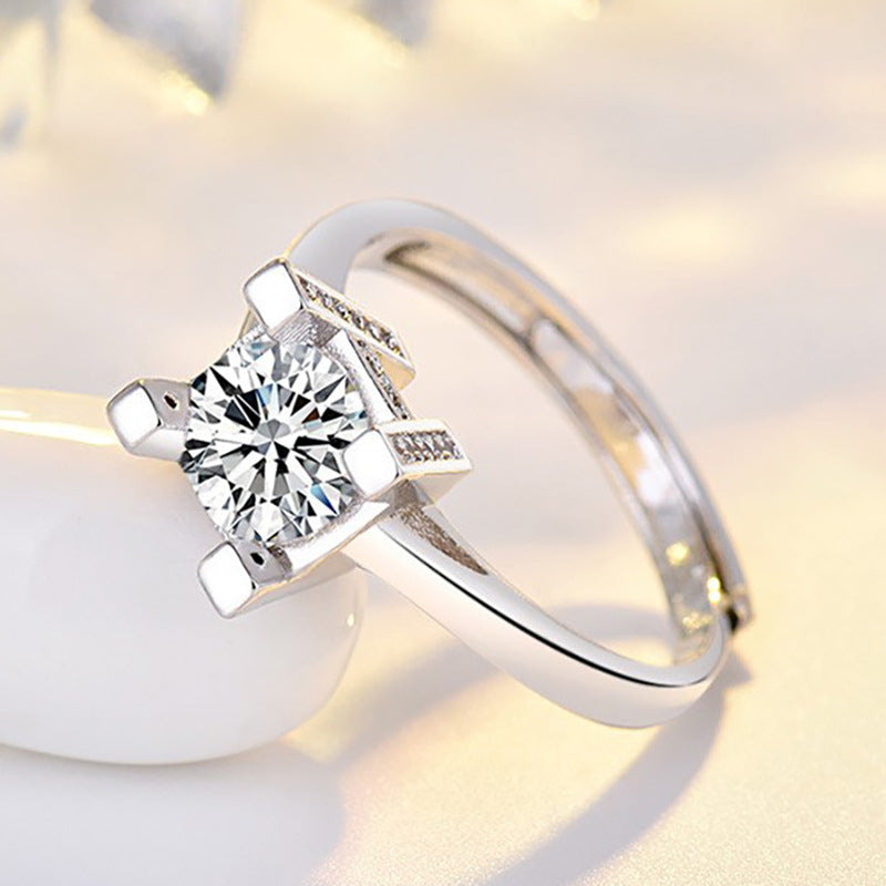 Damen Verlobungsring mit funkelndem Zirkonia-Besatz und eleganter Fassung Shop Nory