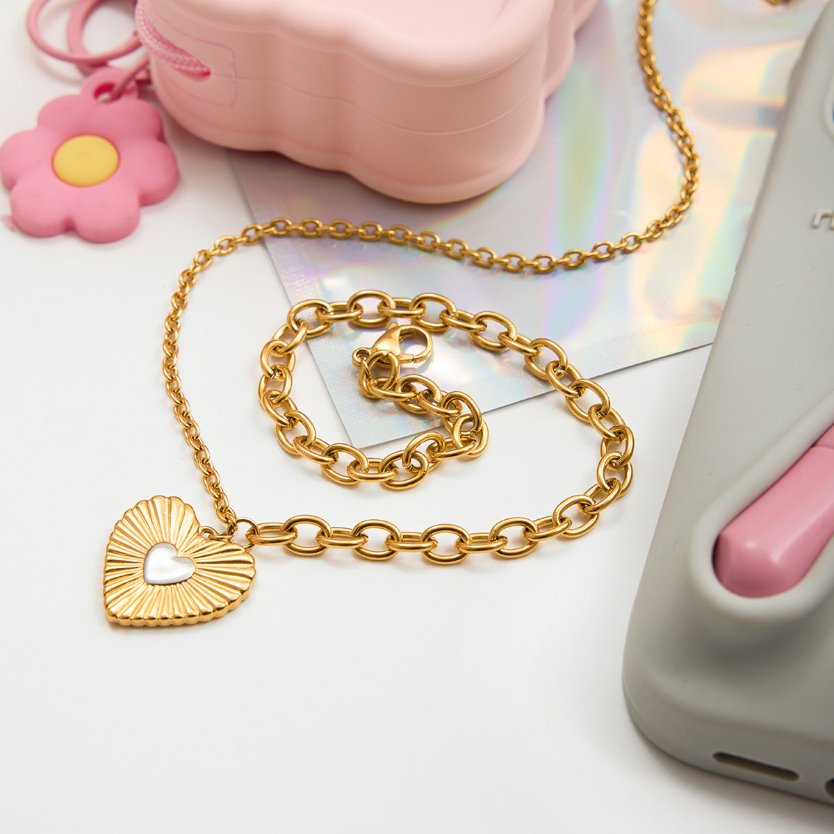 Damen Halskette mit herzförmigem Anhänger aus hypoallergenem Edelstahl und wasserfestem Design Shop Nory