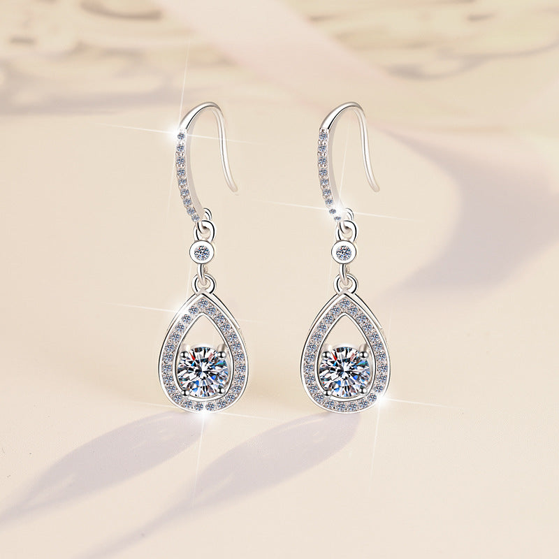 Damen Tropfenohrringe mit funkelnden Zirkoniasteinen und eleganter Fassung Shop Nory