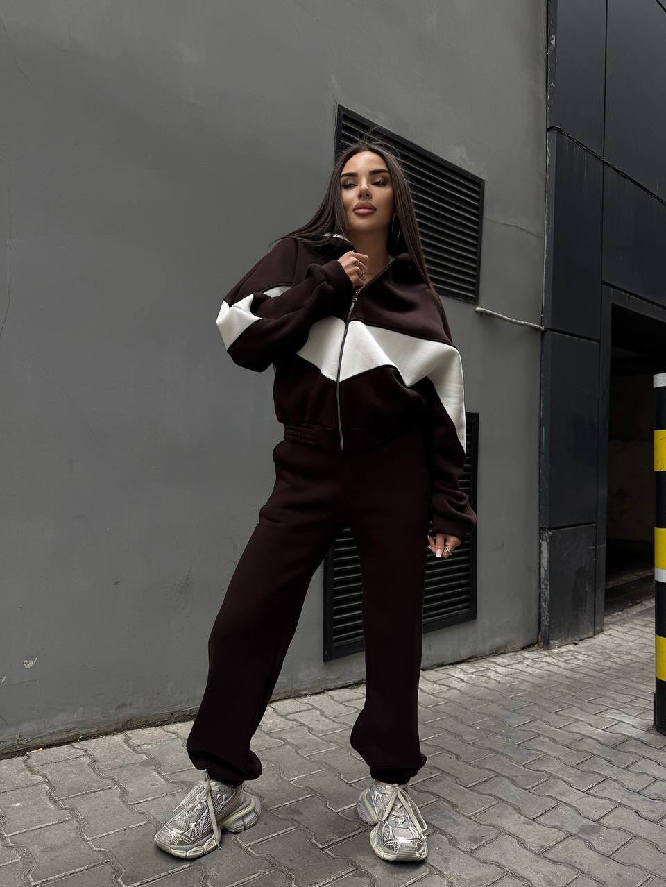 Damen Athleisure-Zweiteiler aus schwerem Neopren-Fleece mit geometrischen Teilungsnähten und hoher Taille Shop Nory