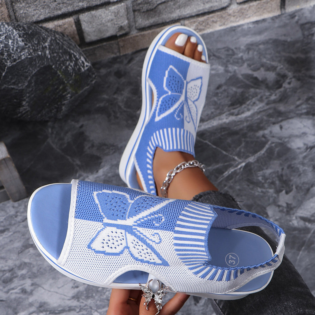 Damen Strick-Sandaletten mit Keilsohle und Schmetterlings-Motiv Shop Nory