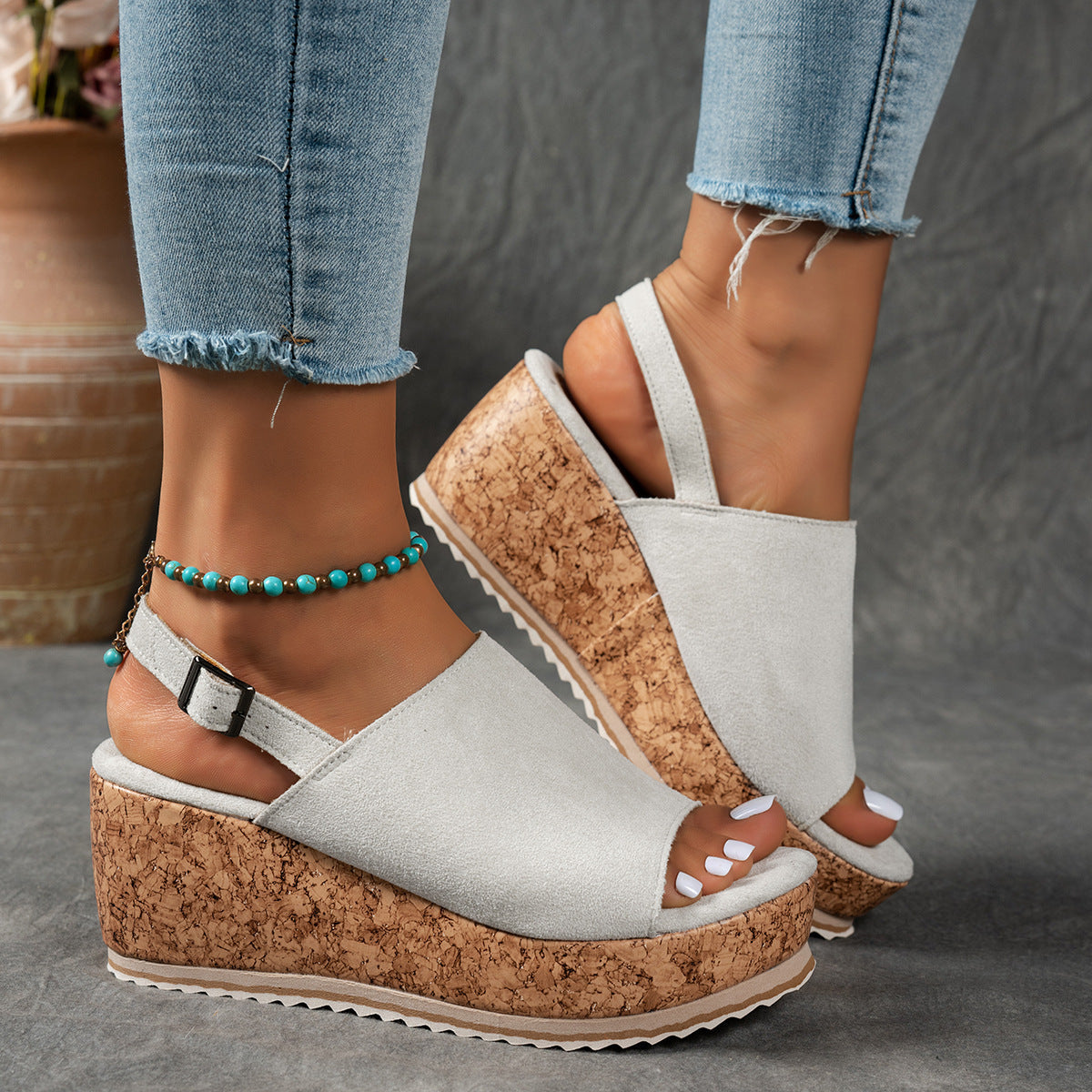 Damen Keilabsatz-Sandalen mit verstellbarem Riemen und komfortablem Fußbett Shopnory