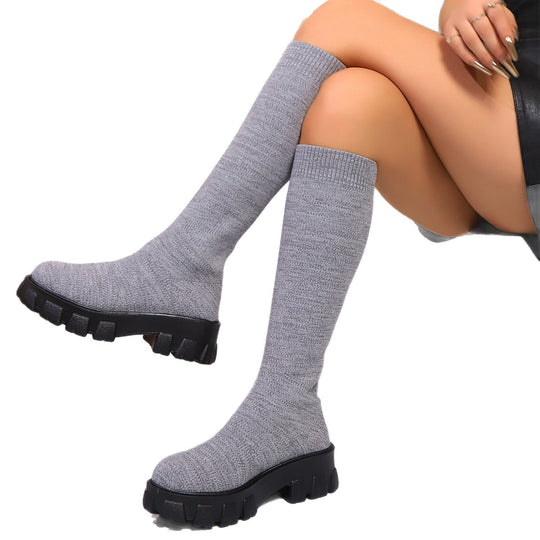 Damen Strick‑Sockstiefel mit hohem Schaft und grober Profilsohle Shop Nory
