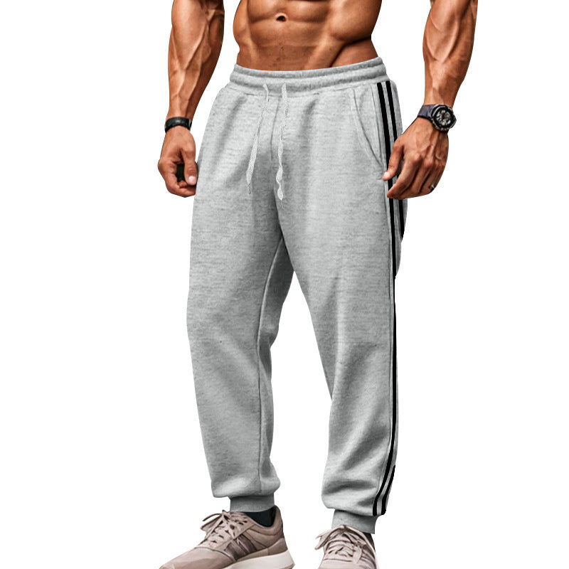 Herren Bequeme Sporthose mit kontrastierenden Seiteneinsätzen und elastischem Bund Shopnory