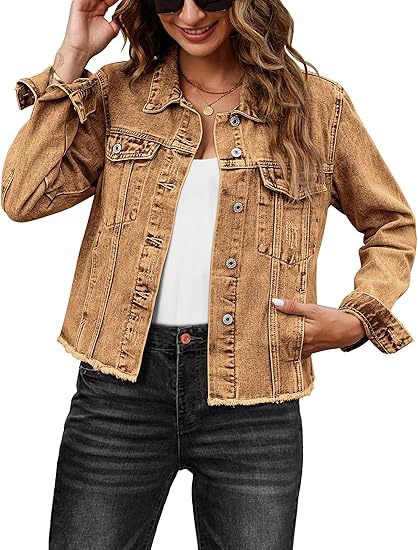 Damen Kurz geschnittene Denim-Jacke mit fransigem Saum und Brusttaschen Shop Nory