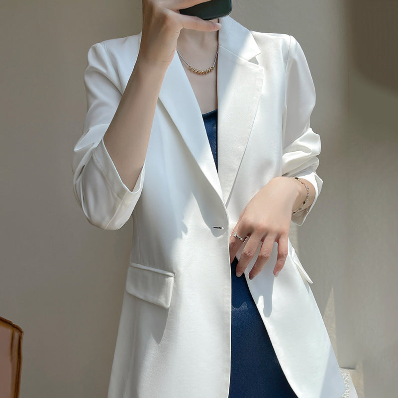 Damen Leichttaillierter Longblazer mit Knopfverschluss und Flap‑Taschen Shop Nory