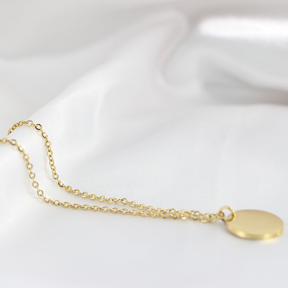 Damen Halskette mit gravierbarem, filigranen Anhänger Shop Nory
