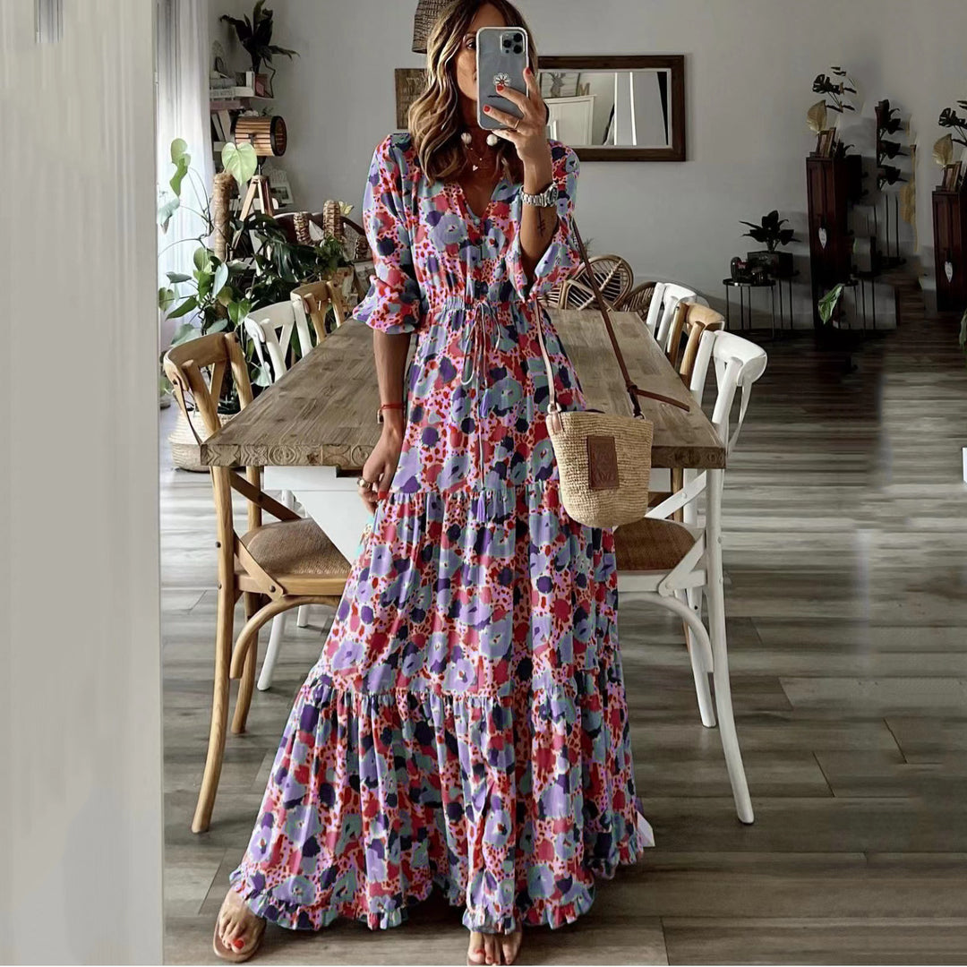 Damen Maxikleid mit Blumenprint, V‑Ausschnitt, Stufenvolant und Tunnelzugtaillen Shop Nory