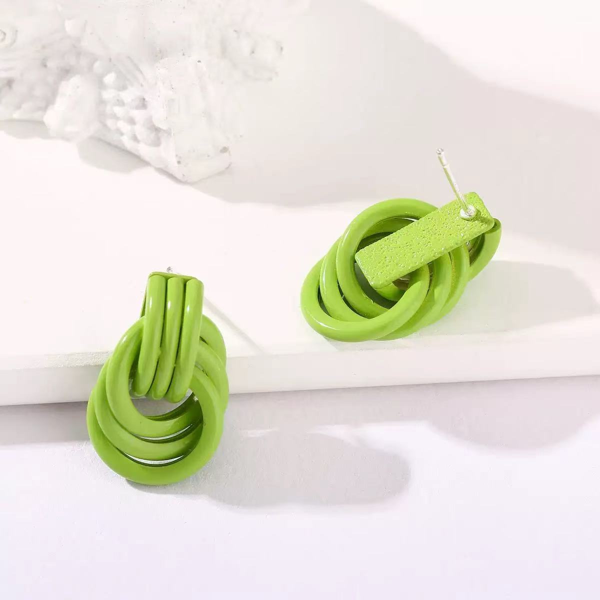Damen Ohrhänger mit elegantem geschwungenem Design Shop Nory